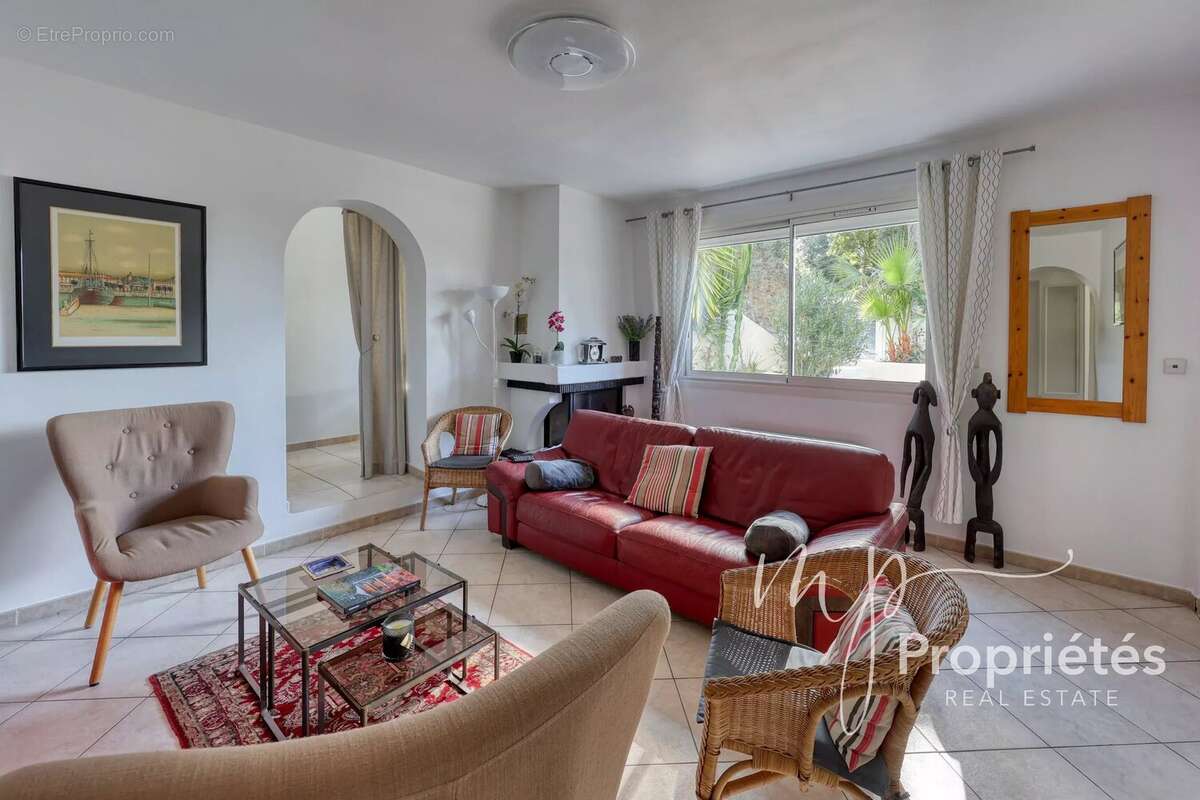 Maison à RAYOL-CANADEL-SUR-MER