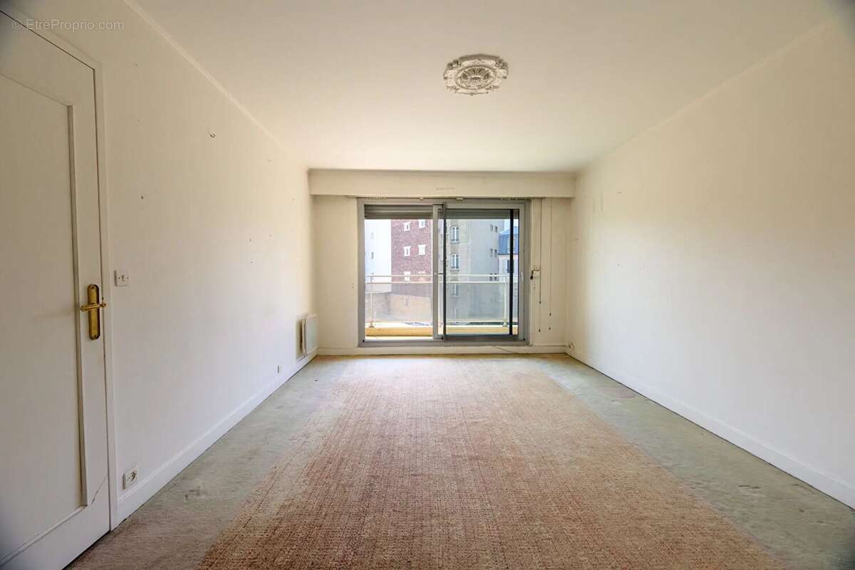Appartement Paris 3 pièce(s) 67 m2 - photo 4