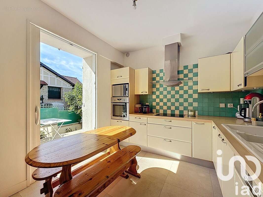 Photo 8 - Maison à POISSY