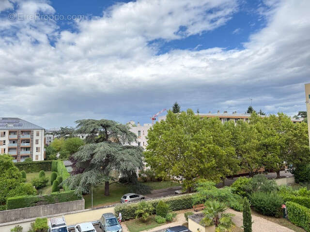 Appartement à TASSIN-LA-DEMI-LUNE