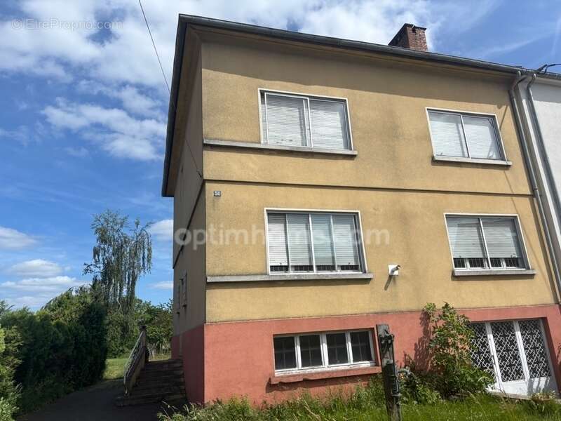 Maison à MANOM