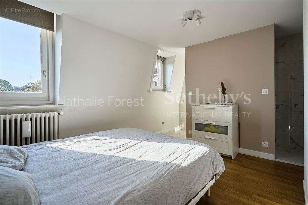 Prox Barbieux - Superbe maison bourgeoise, 6 chambres, garage, jardin 600m2 - photo 12