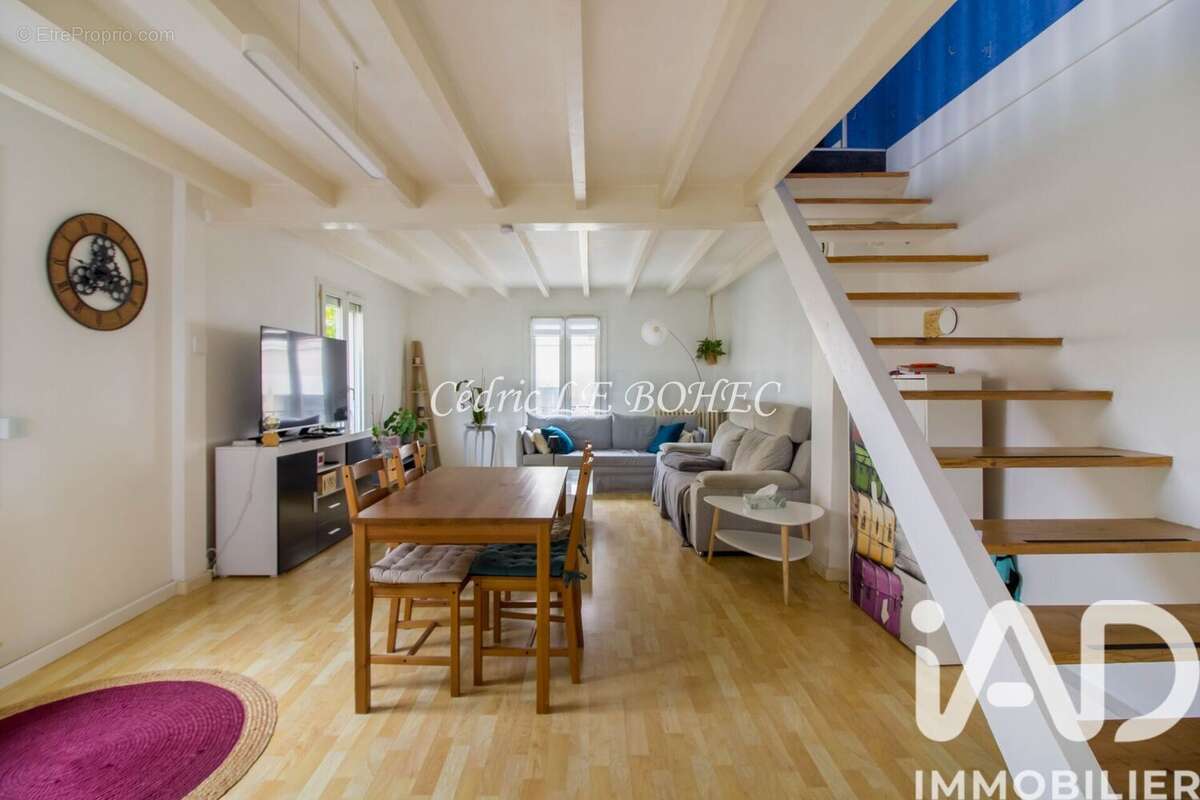 Photo 3 - Maison à LE PLESSIS-BOUCHARD