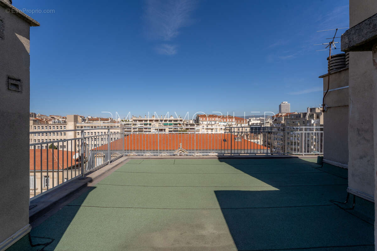 Appartement à MARSEILLE-8E