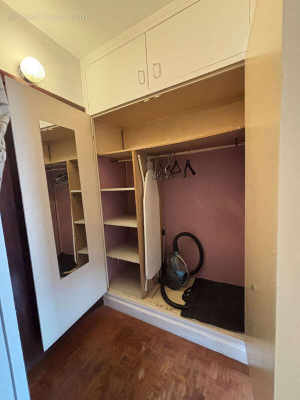 Appartement à PARIS-19E