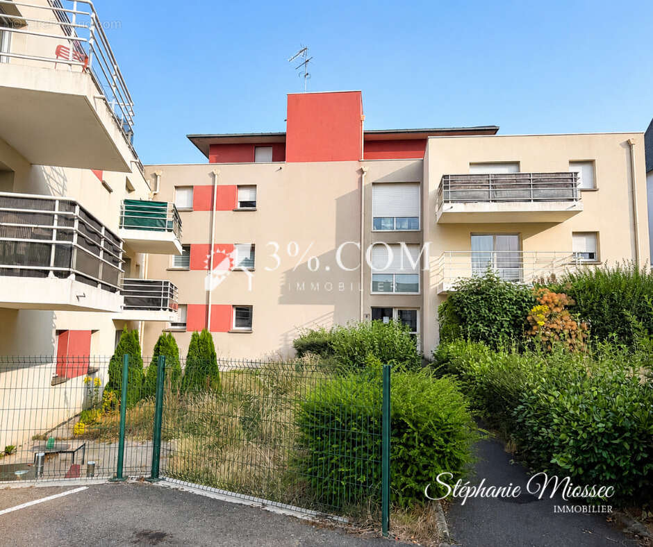 Appartement T2 de 40,93 m2   Balcon sud   Parking - photo 2