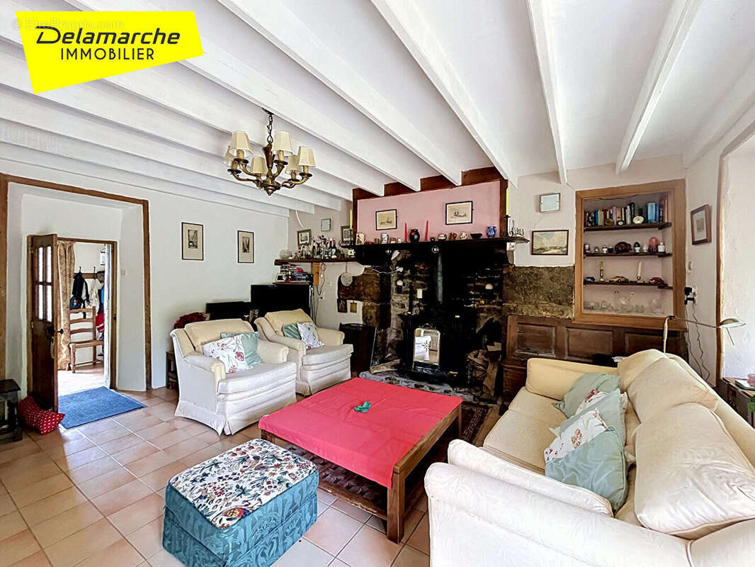 Ensemble de 2 maisons à vendre à Guehebert (50210) sur env. 1350m² de terrain - photo 10