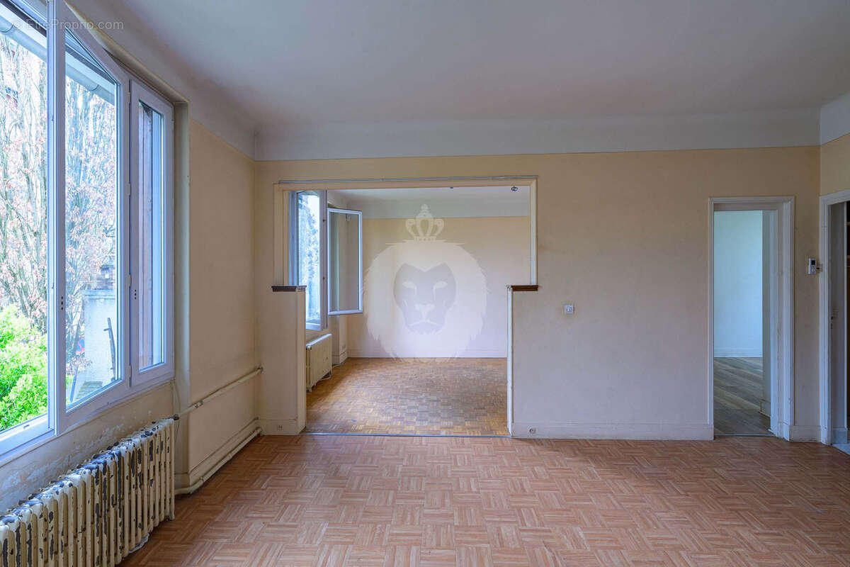 Maison à CHAMPIGNY-SUR-MARNE
