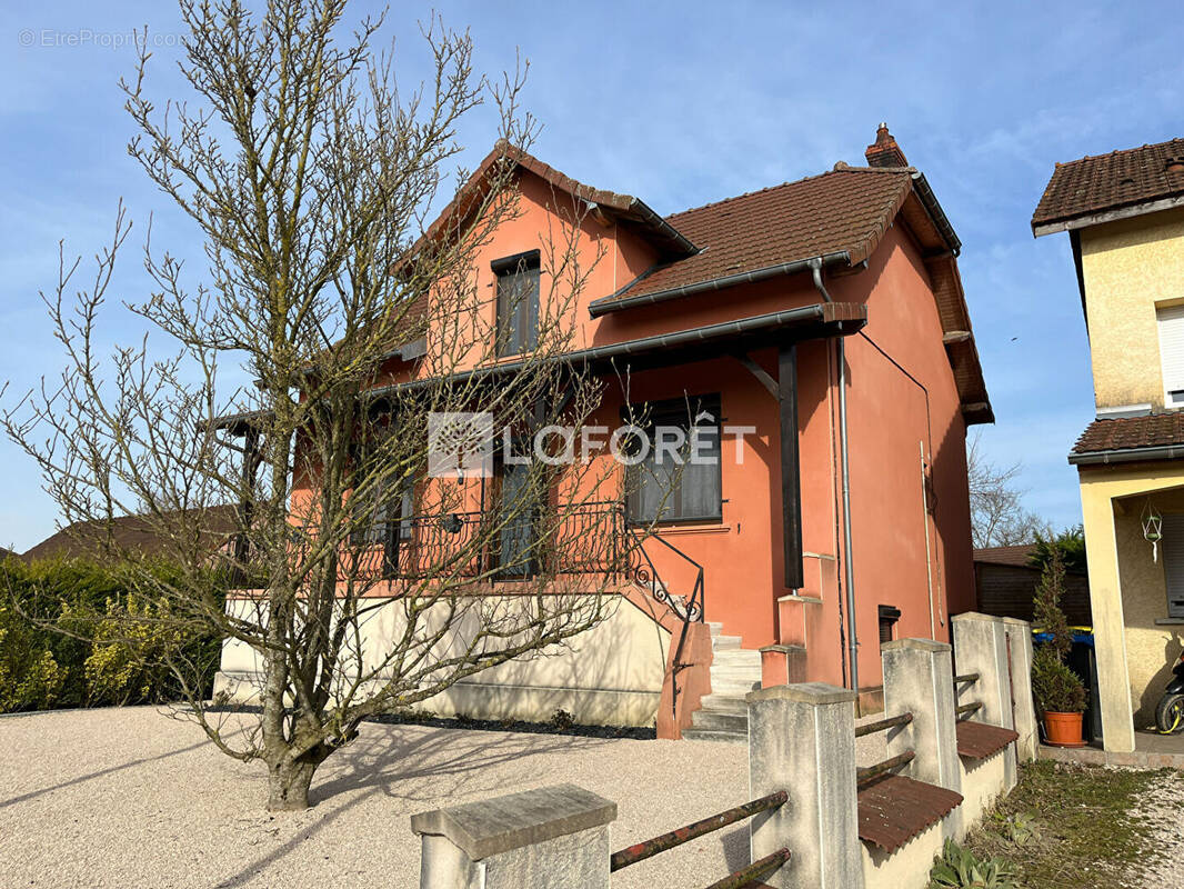 Maison à LOUHANS