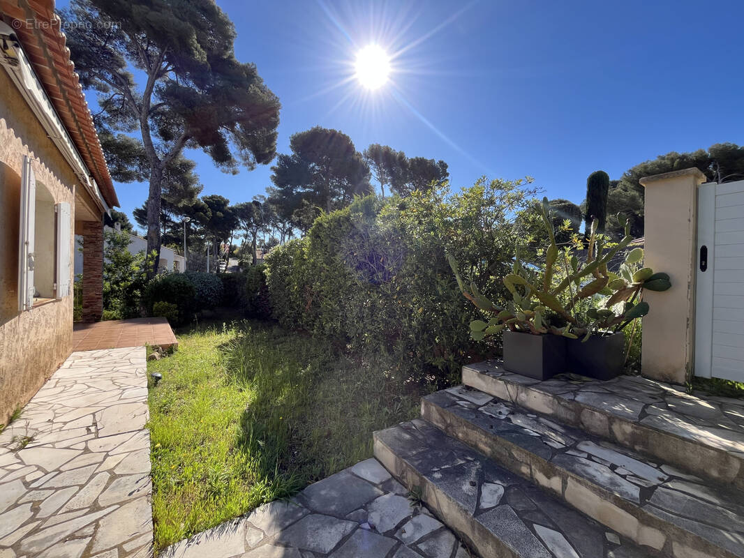 Maison à SANARY-SUR-MER
