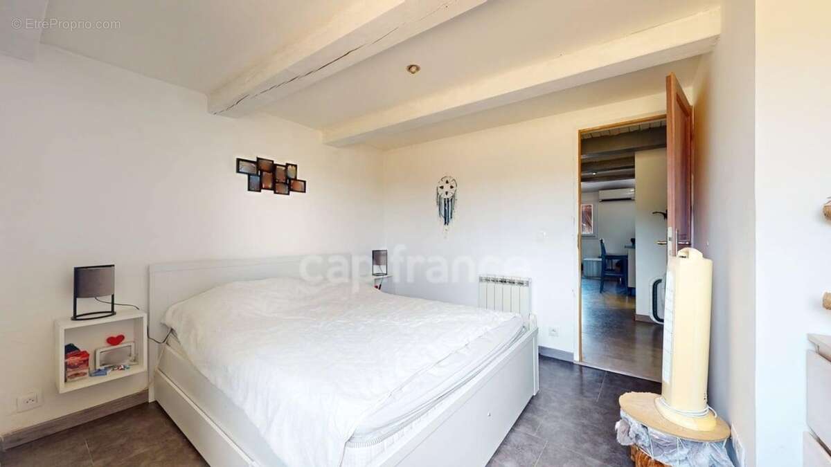 Appartement duplex T3 climatisé à Forcalqueiret – 53,30 m² Loi Carrez - photo 7