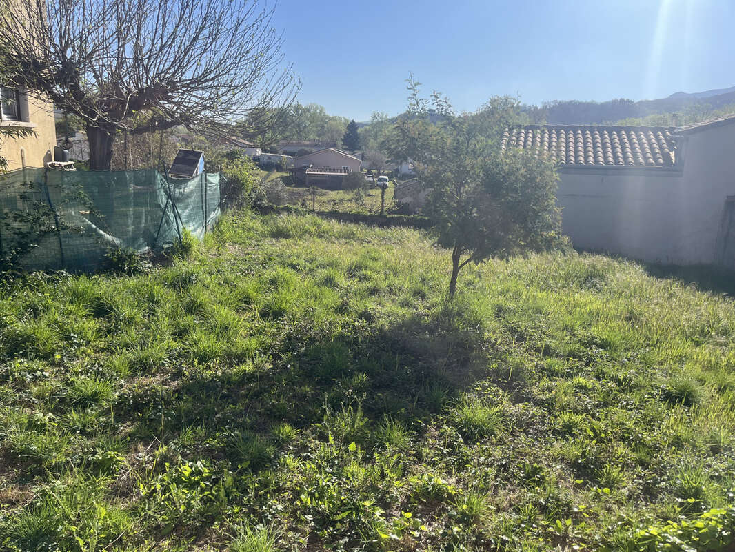Maison à LE POUJOL-SUR-ORB