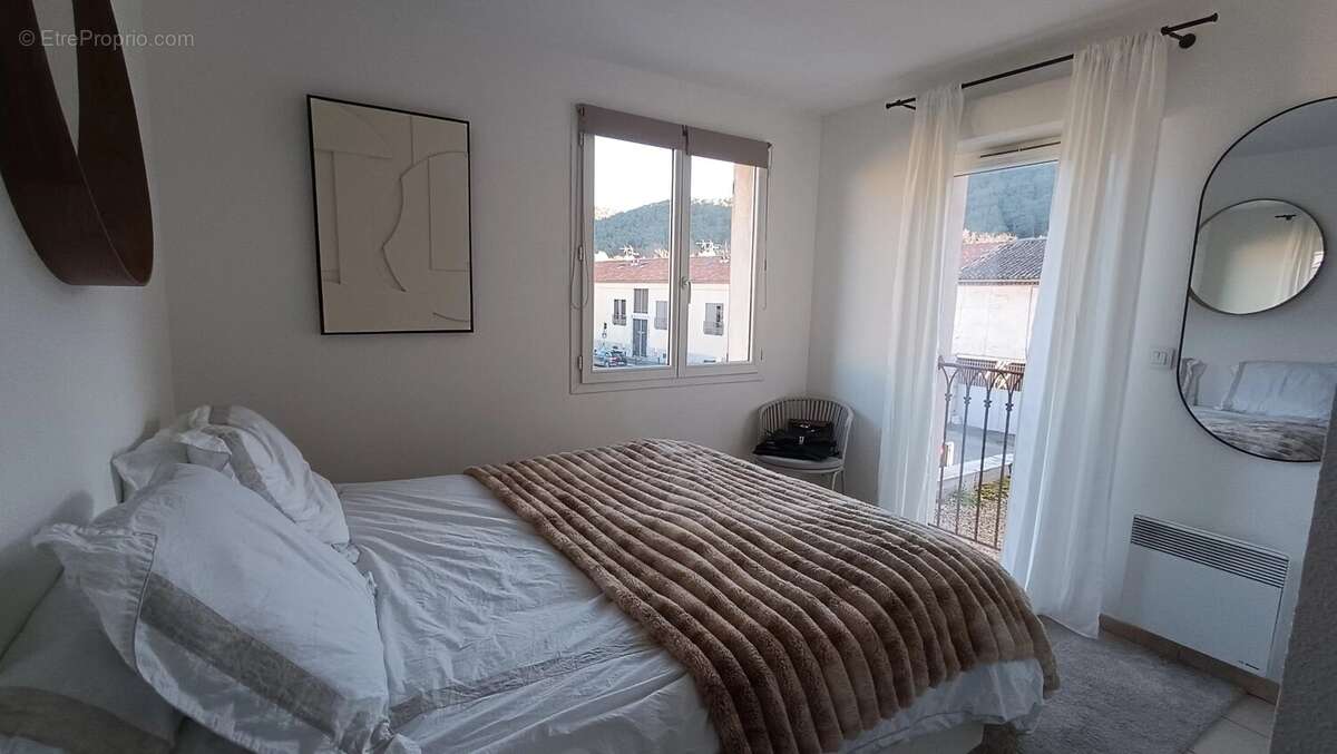 Appartement à LE THOLONET