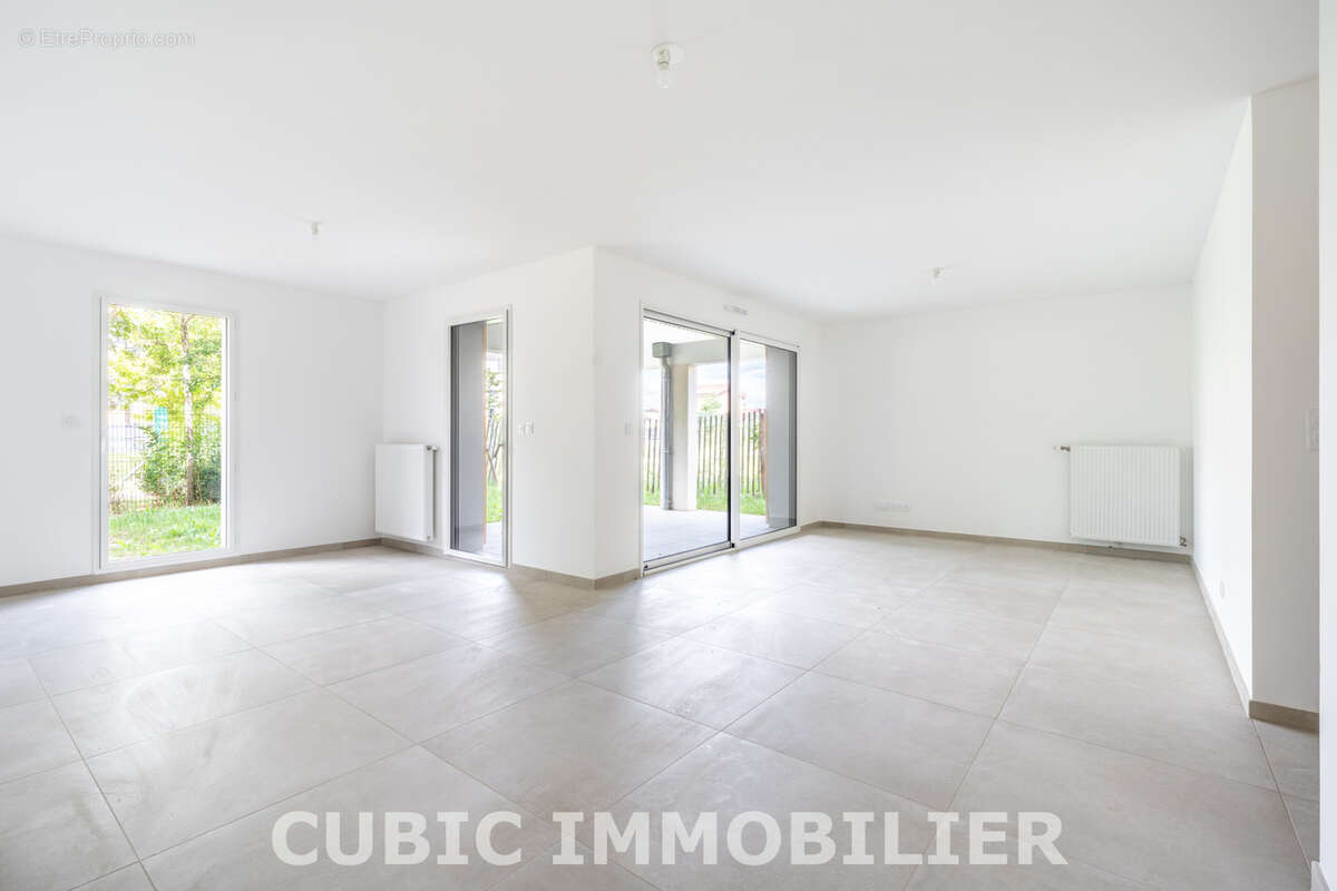Appartement à ARNAS