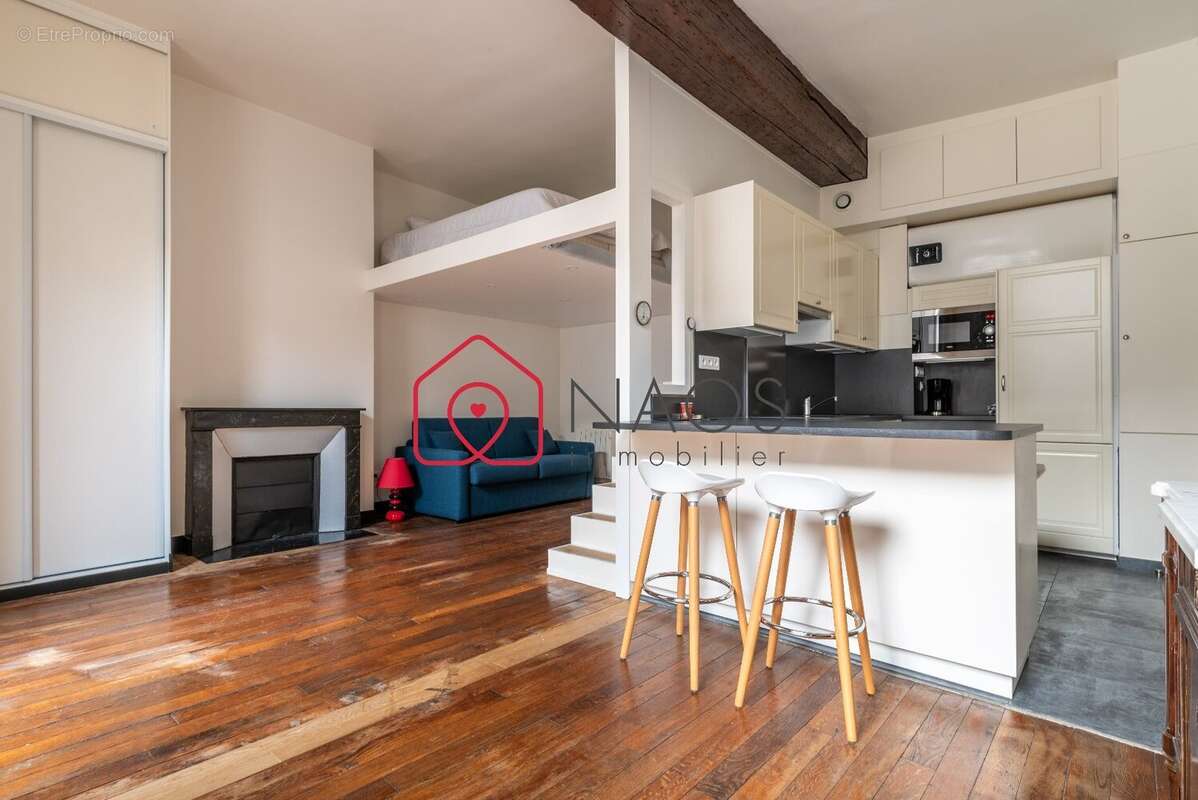 Appartement à PARIS-4E