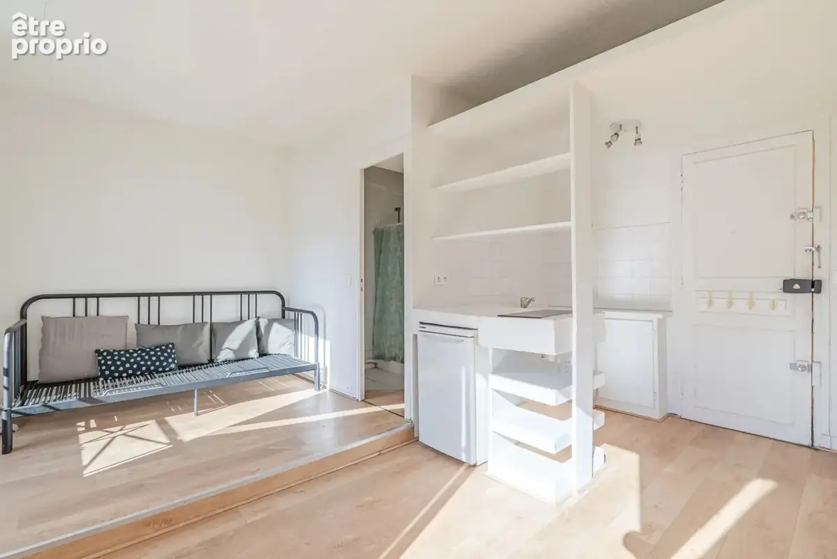 75017 - tocqueville / jouffroy d'abbans - studio - photo 4