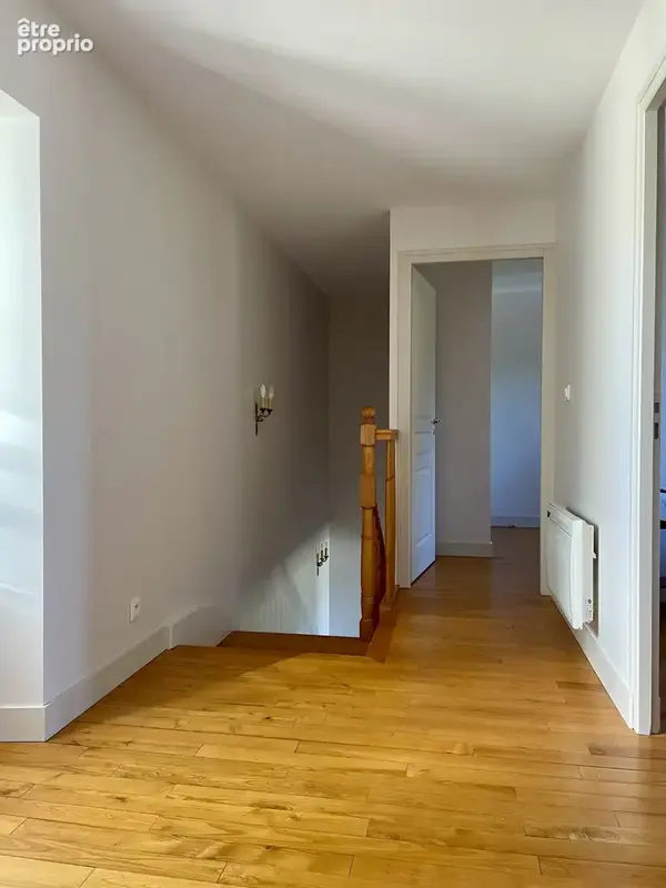 Maison R+1 T4 avec jardin et dépendance - photo 15