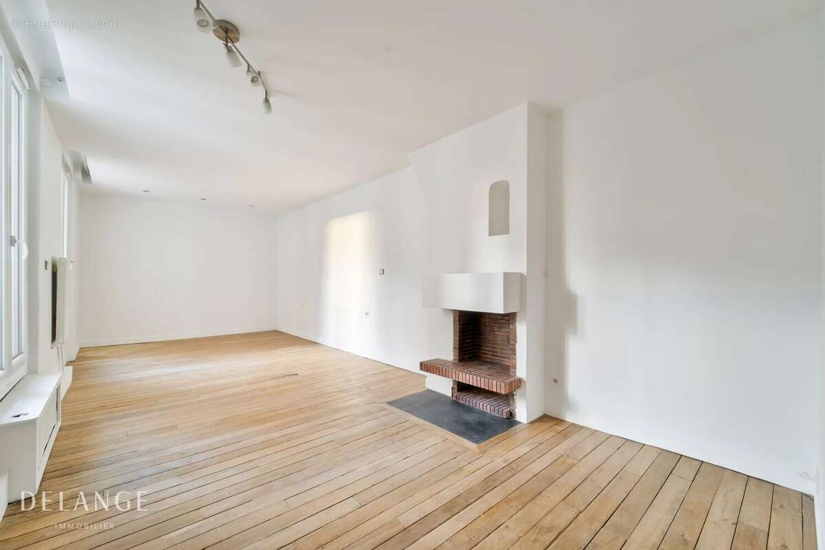Appartement à PARIS-13E