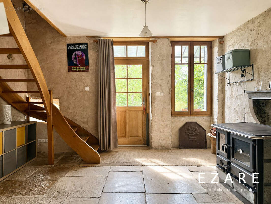 Maison à NUITS-SAINT-GEORGES