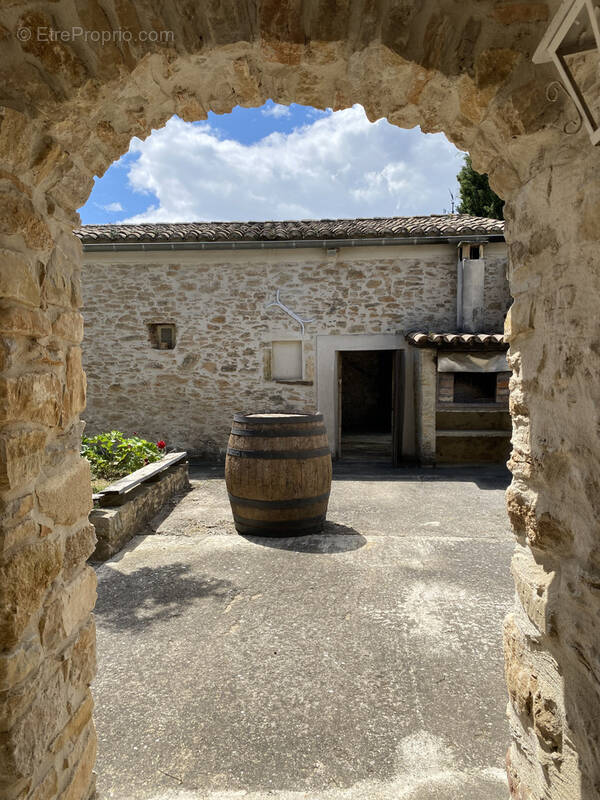 Maison à BAGNOLS-SUR-CEZE