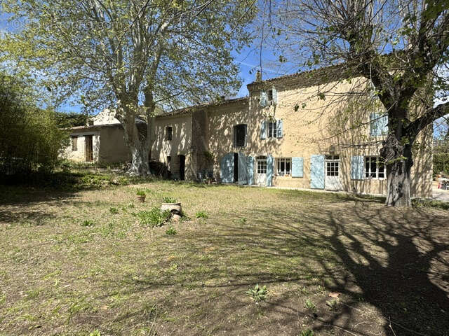 La Tour d'Aigues - Propriété de charme et de caractère du 18ième - photo 2