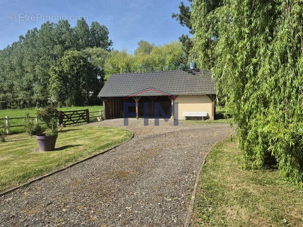 Maison à NEUFCHATEL-EN-BRAY