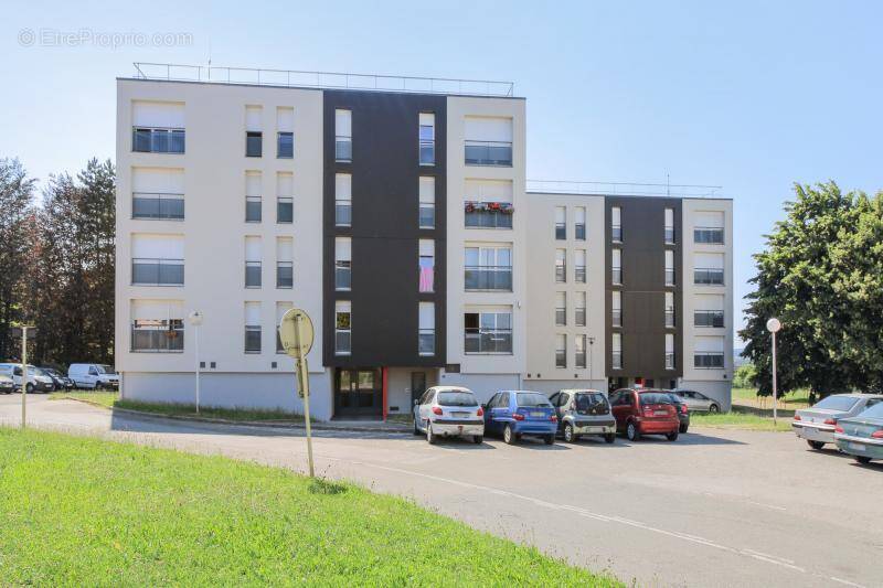 Appartement à EXINCOURT