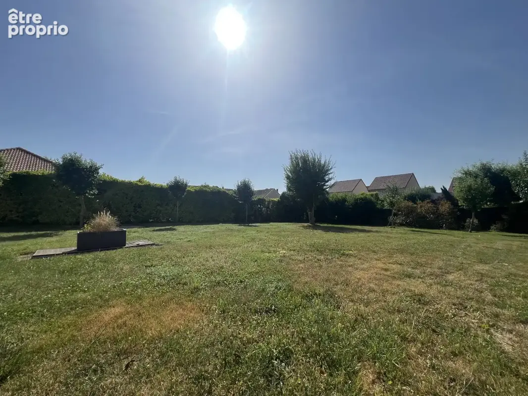 Maison familiale en pleine propriété avec 5 chambres, sous-sol complet et terrain de 1 100 m2 Val-de-Vesle - photo 2