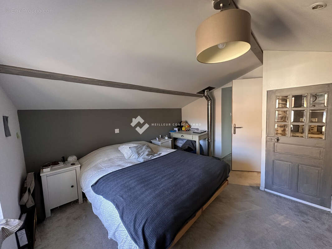 Maison 4 pièces 102 m² à vendre à Blesle (43450) - photo 8