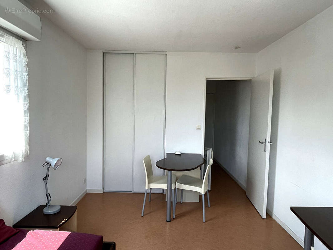 Appartement à SAINT-SEBASTIEN-SUR-LOIRE