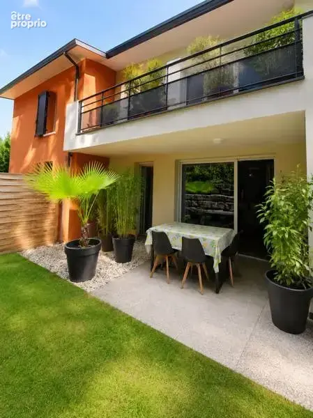 Appartement à PONT-DE-CHERUY