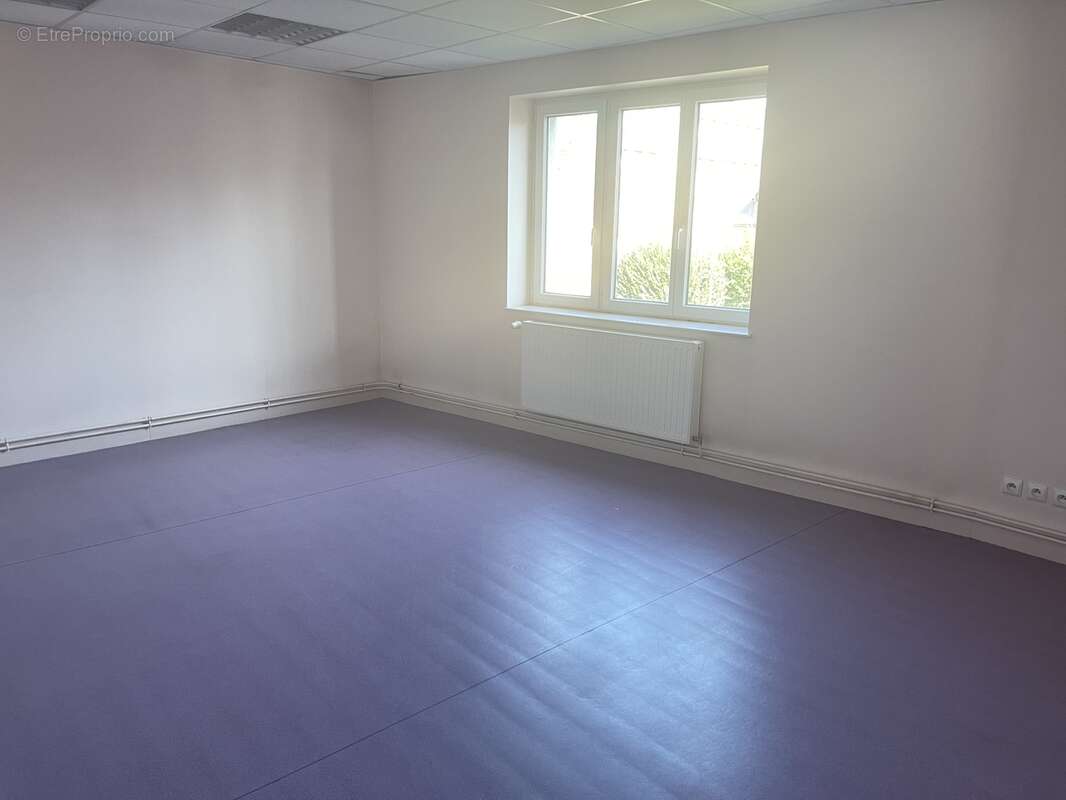 Appartement 310 m² à Charleville-Mezieres  - photo 51