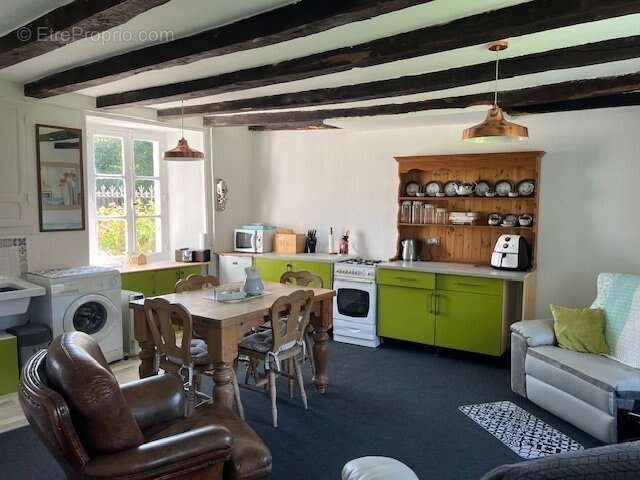 Maison à ORADOUR-SUR-VAYRES