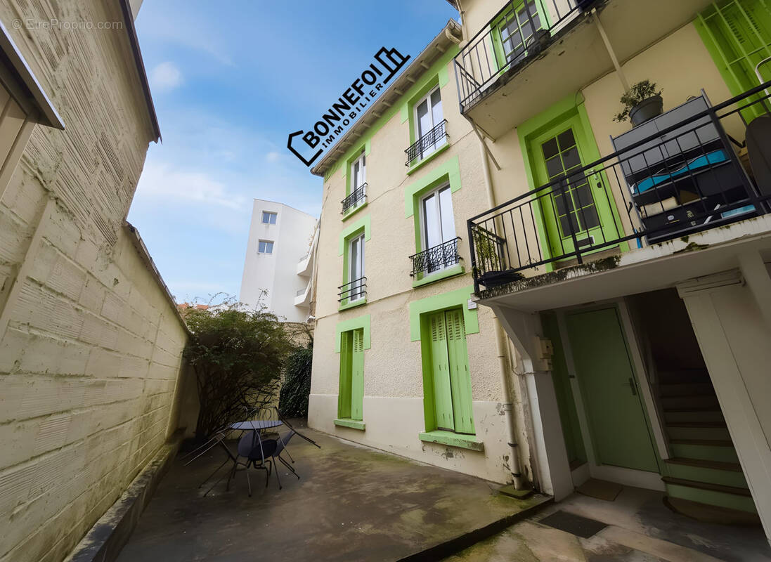 Appartement à NOGENT-SUR-MARNE