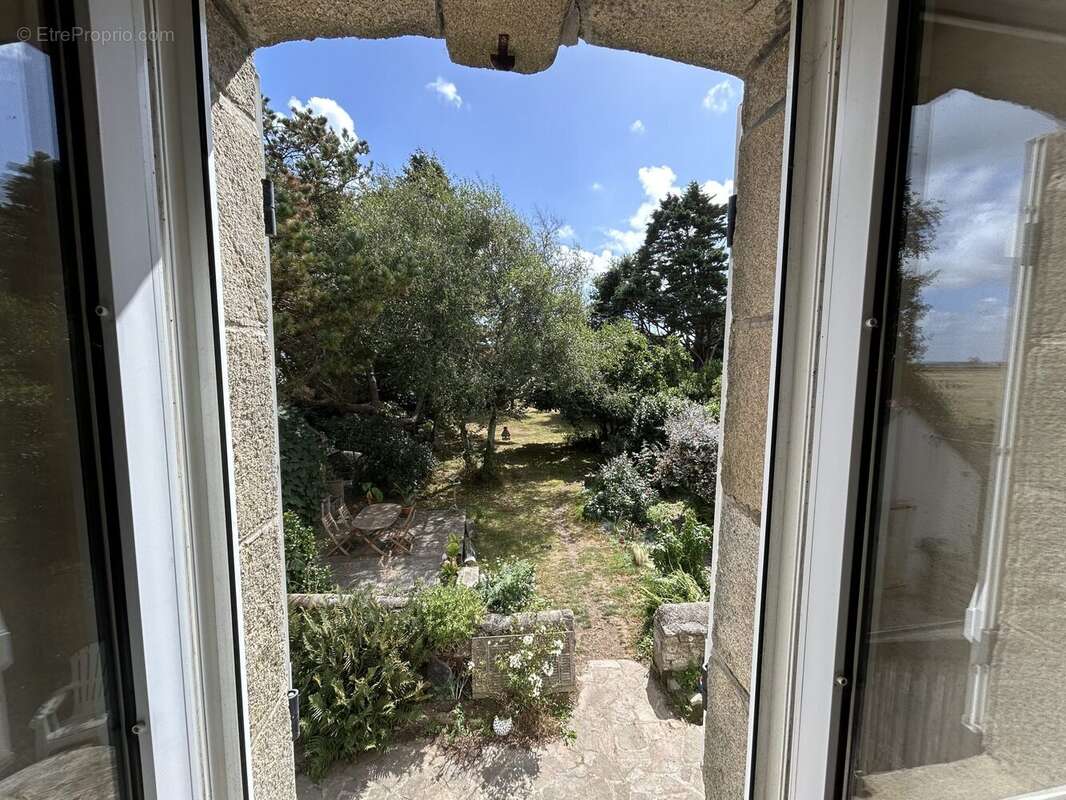 Maison à BEUZEC-CAP-SIZUN