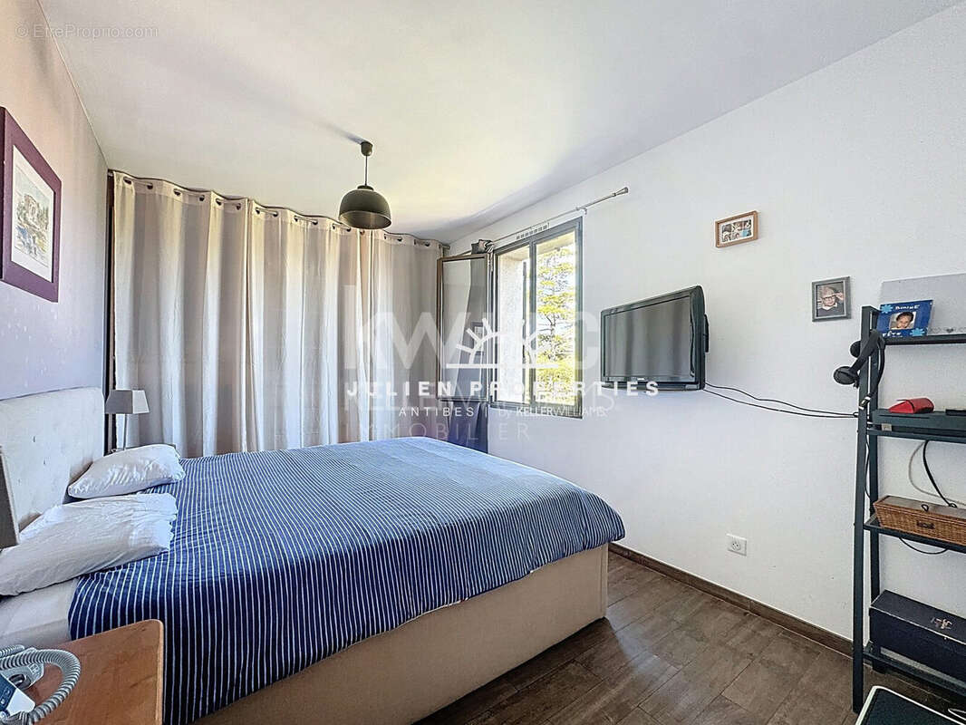 Appartement 60 m² à Villeneuve-Loubet  - photo 7