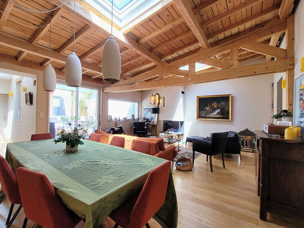 Appartement à LE PUY-EN-VELAY