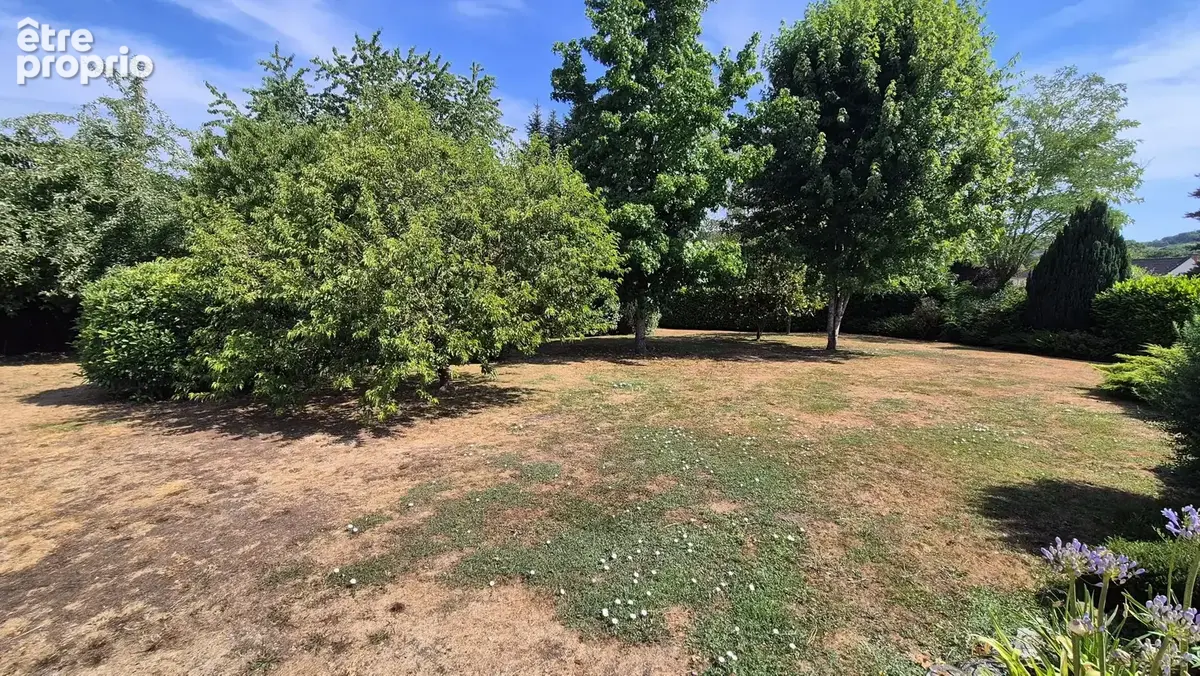 Maison 184 m² à Lavaveix-Les-Mines  - photo 8