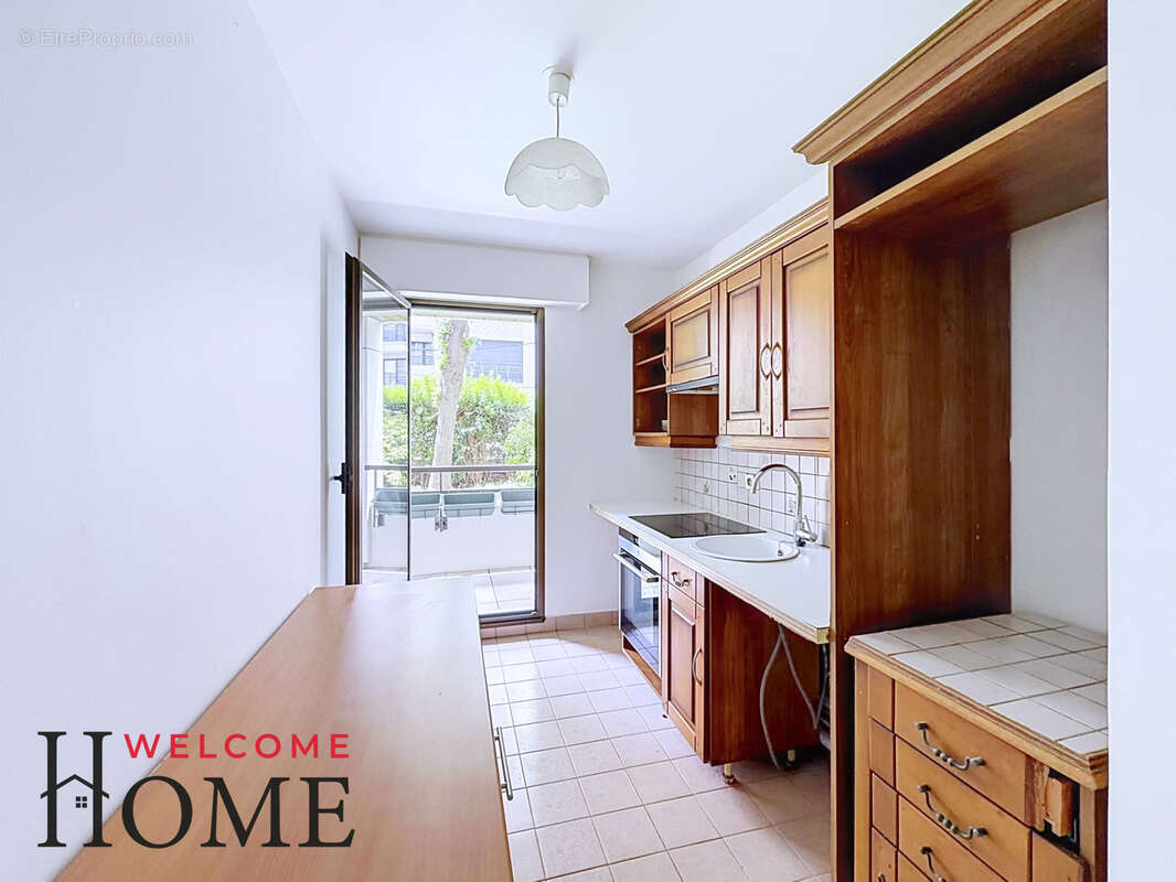Appartement à LEVALLOIS-PERRET