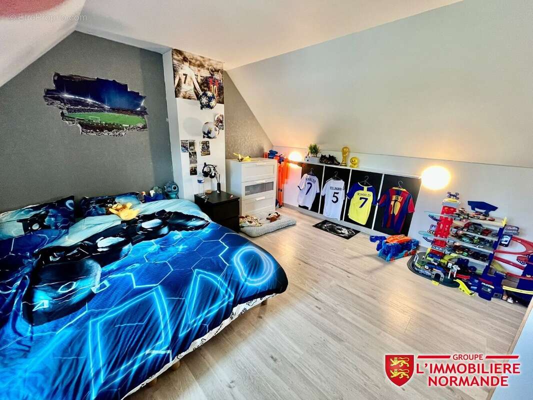 Maison à PACY-SUR-EURE