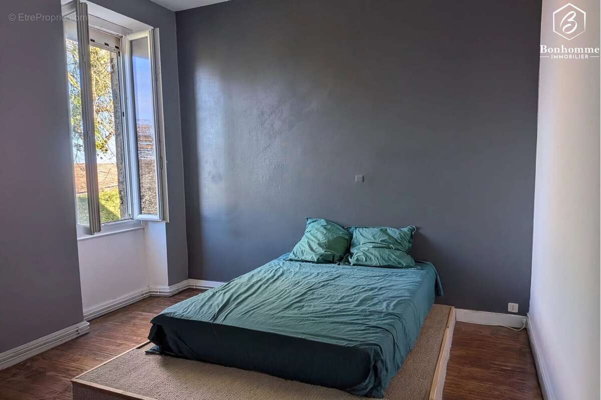 Maison à PAILLET