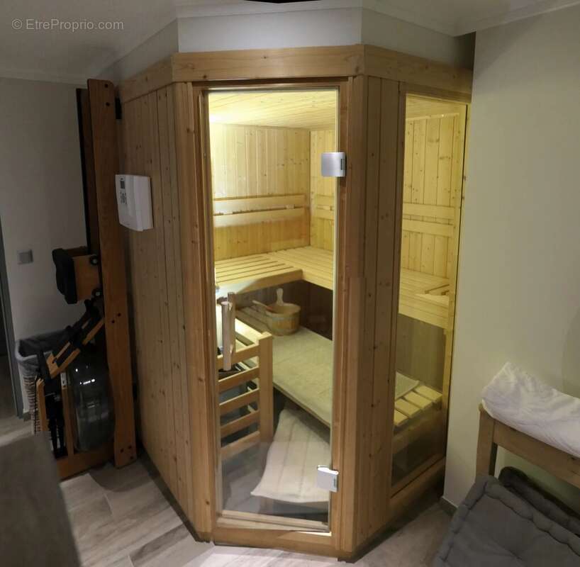 Maison à LA GARDE-FREINET