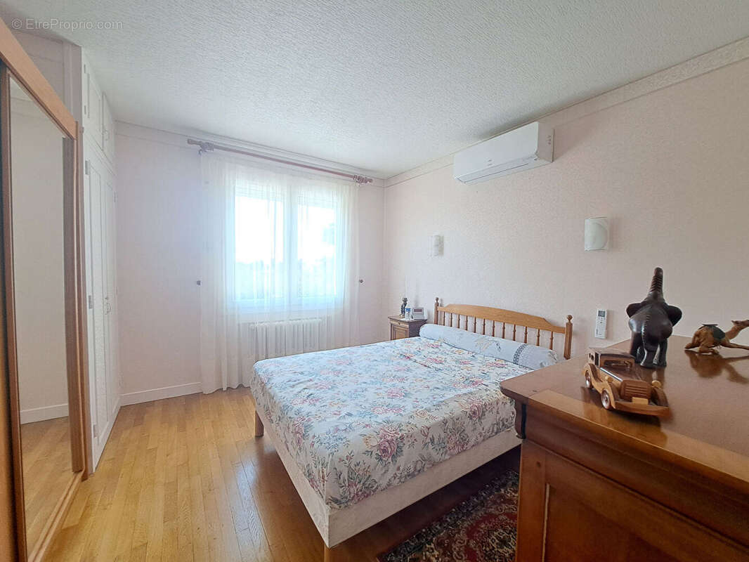 Maison à CHATELLERAULT