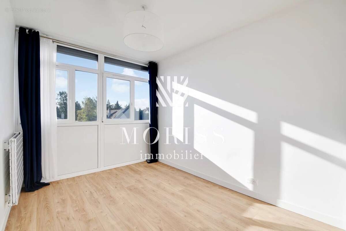 Appartement à ENGHIEN-LES-BAINS