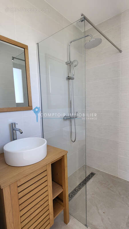 DPT GARD (30), à vendre, NIMES proche, maison neuve de plain-pied type 4, 113m2 habitables, garage, terrain - photo 10