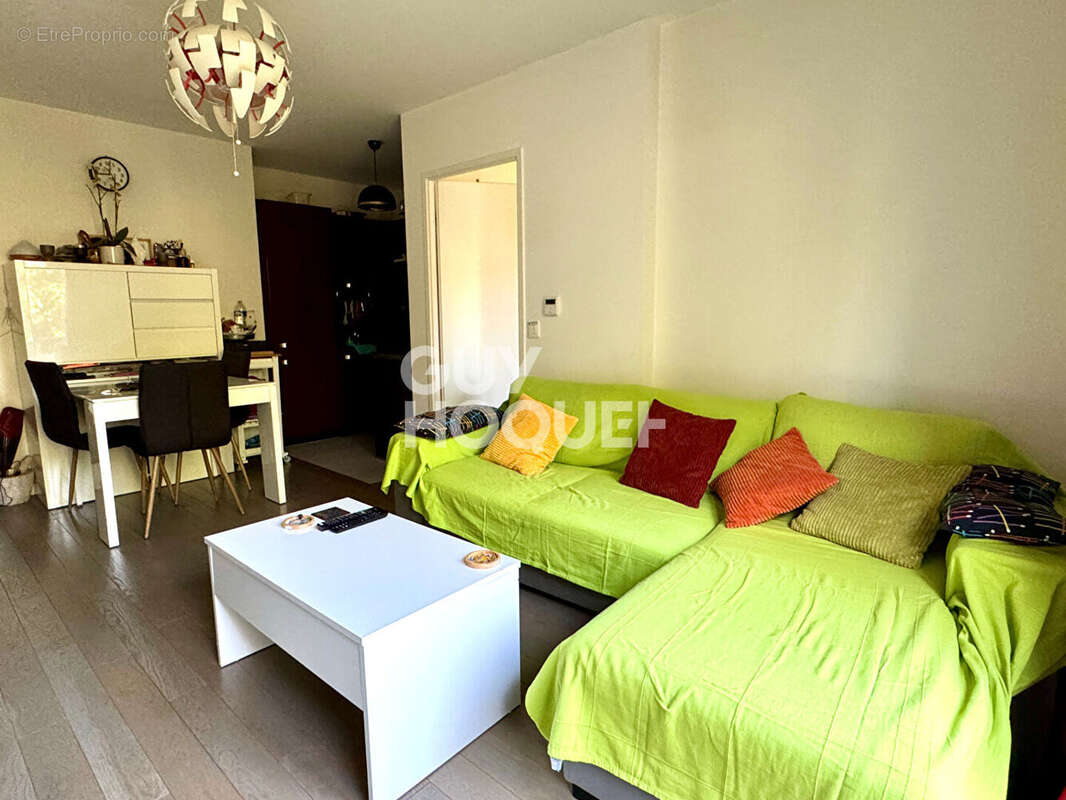 Appartement à ATHIS-MONS