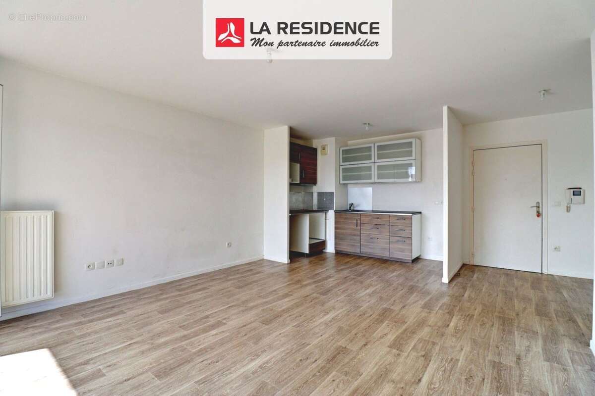 Appartement à VERNEUIL-SUR-SEINE
