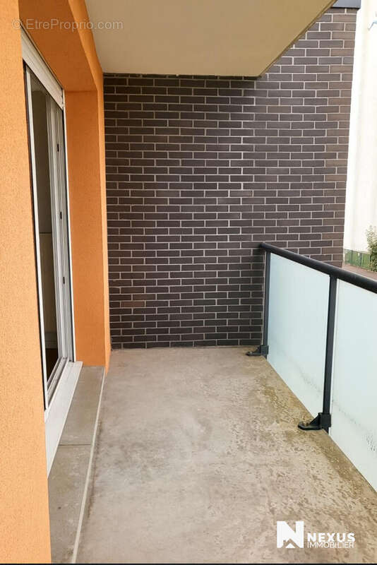Appartement à SAINT-ETIENNE-DU-ROUVRAY