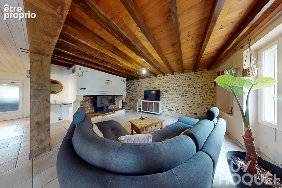 Maison mitoyenne rénovée 148 m² proche Hagetmau - photo 2