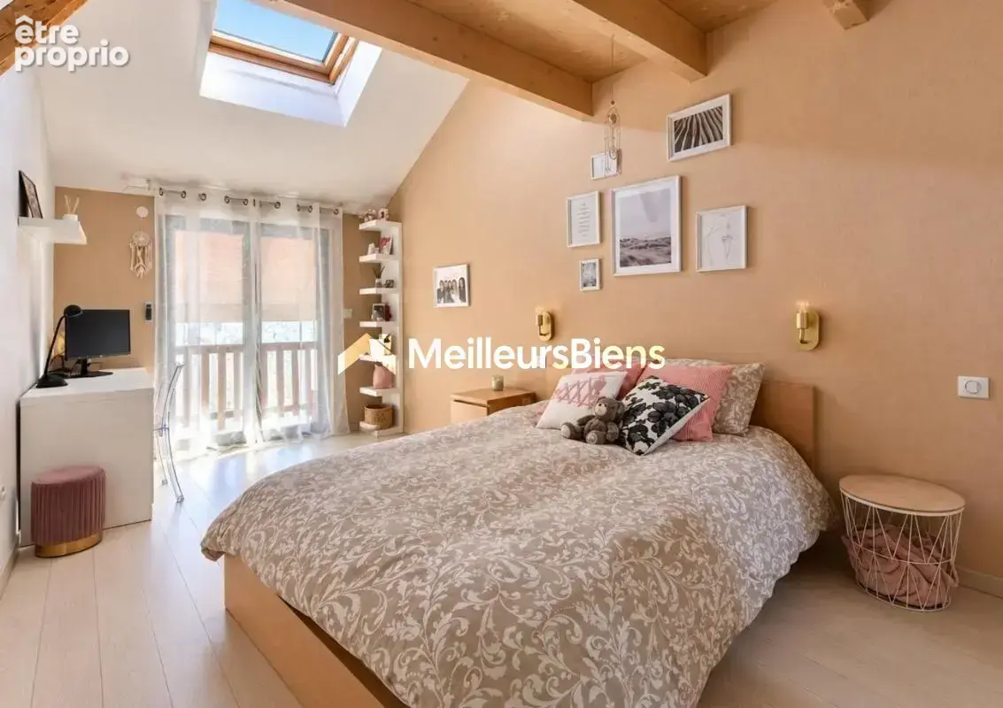 Superbe maison de village à Péron - photo 13
